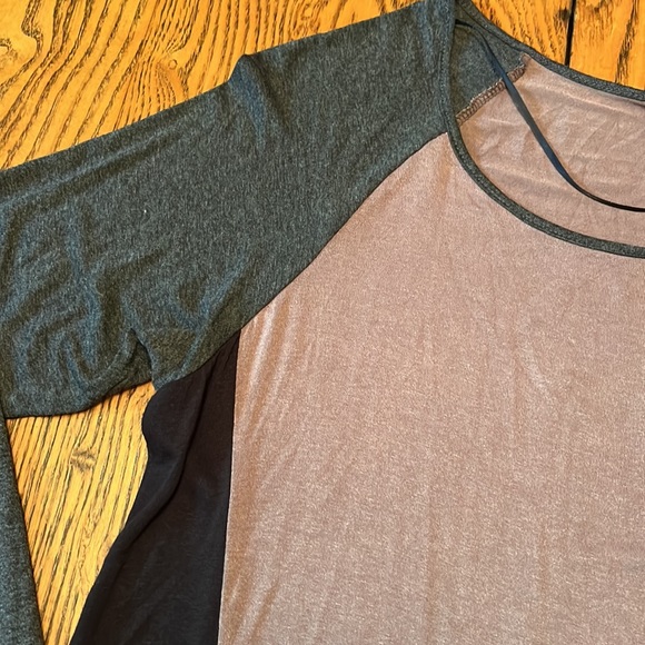 EUC Bobeau Unique top - Picture 5 of 11